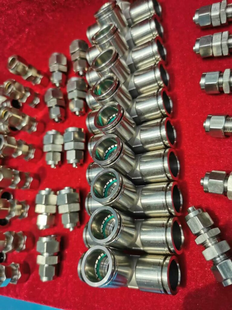 Stainless Steel Push In Push to Connect Fittings